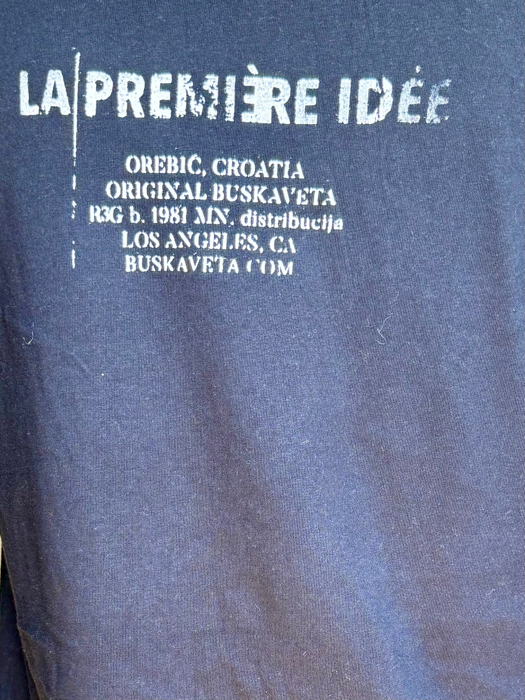LA PREMIÈRE IDÉE ANGEL MUSE ORIGIN LOGO BLACK T-SHIRT