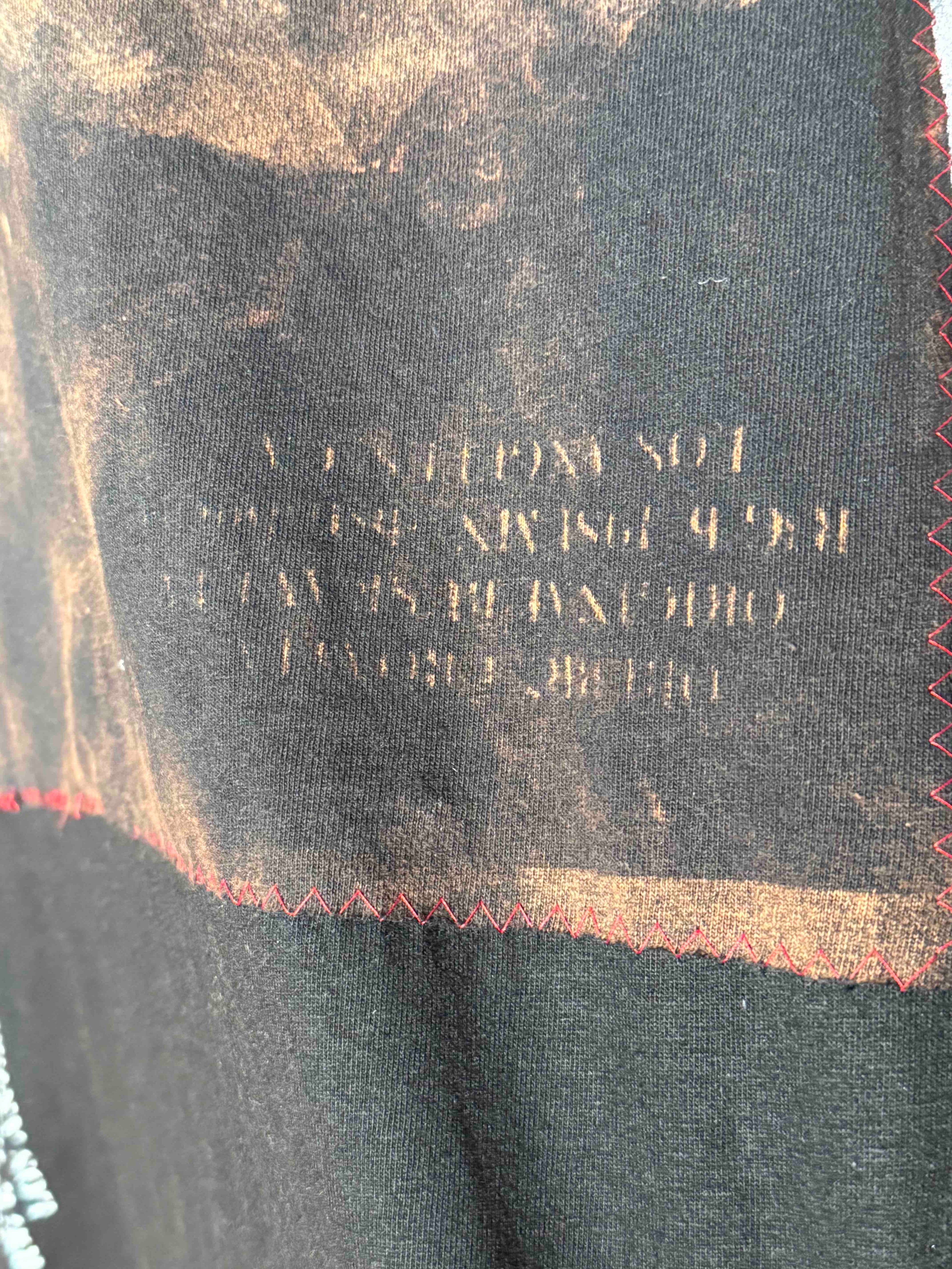 BIG NET PATCH ZIPPER TEE (1/1)