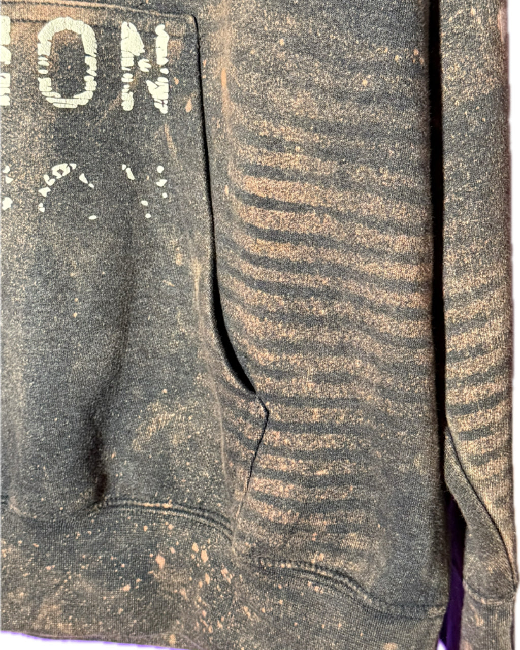 BLEACHED HEATHER GRAY HOODIE (1/1)