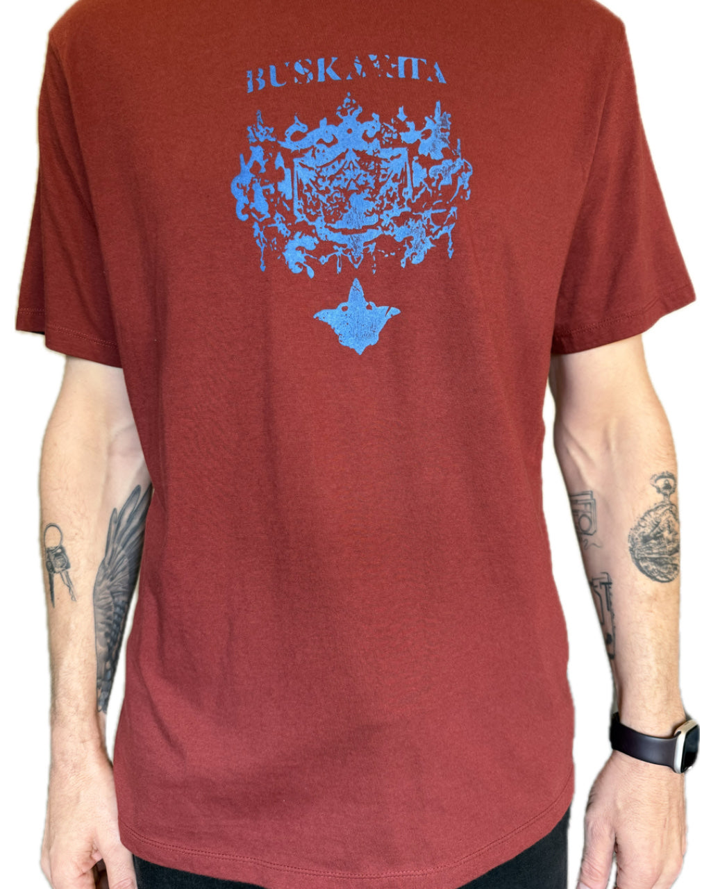 BLUE CREST MAROON CHANDELIER T-SHIRT (1/1)
