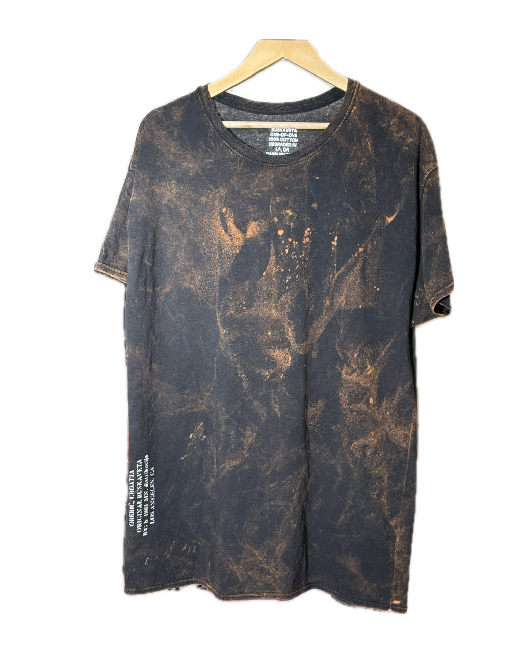 BLACK SPACE BURN SPRAY - TEE (1/1)