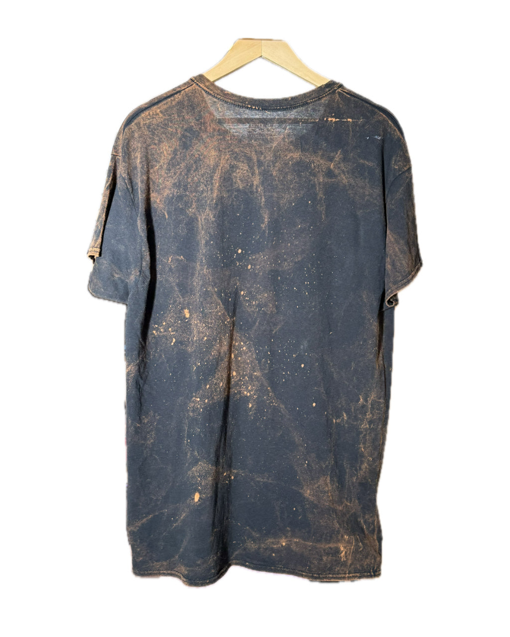 BLACK SPACE BURN SPRAY - TEE (1/1)