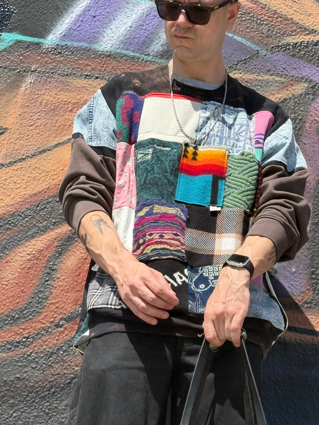BLACK ACID WASH COOGI PATCH BALANCIAGA TAPERED WAIST MCFLY ARM CREWNECK XXL (1/1)