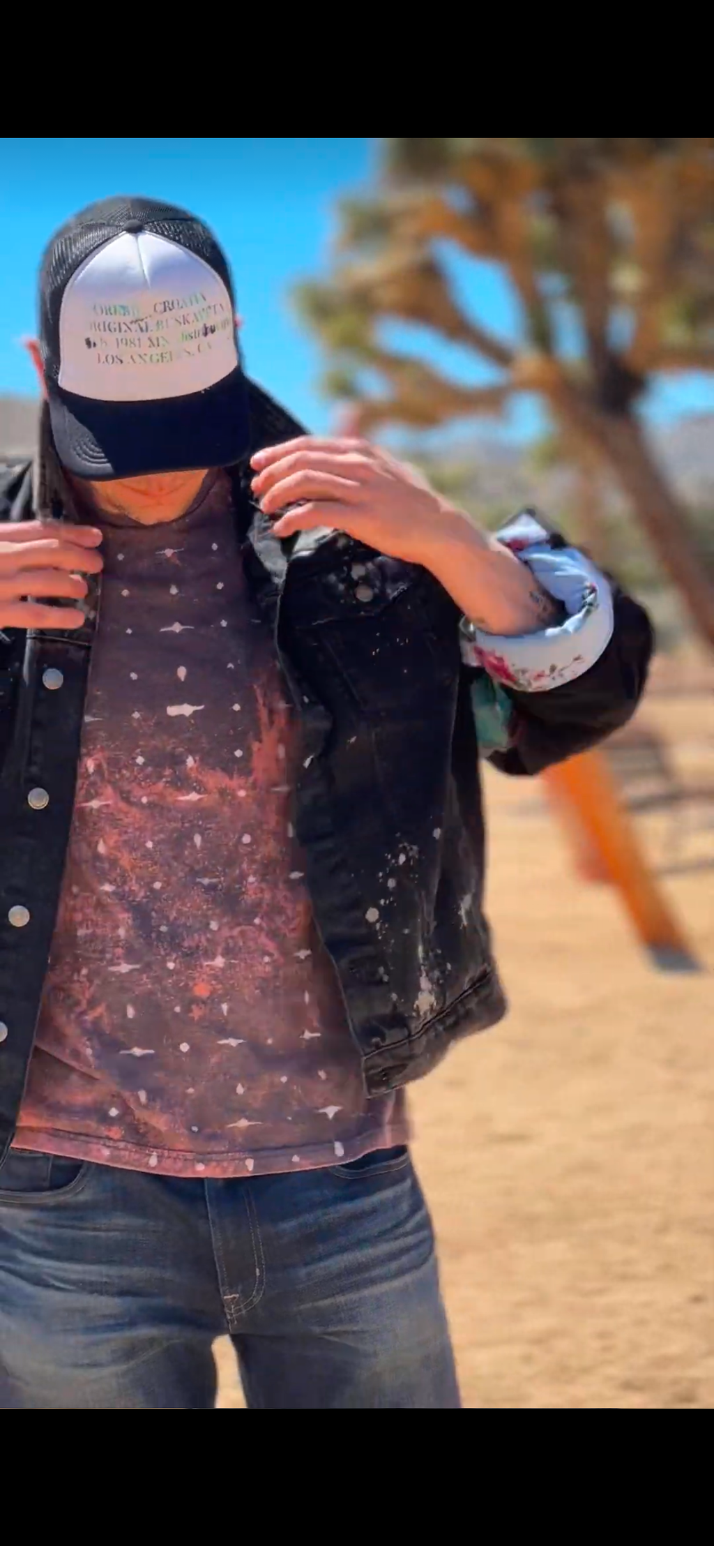 BLACK DOUBLE DENIM PATCH JACKET (1/1)