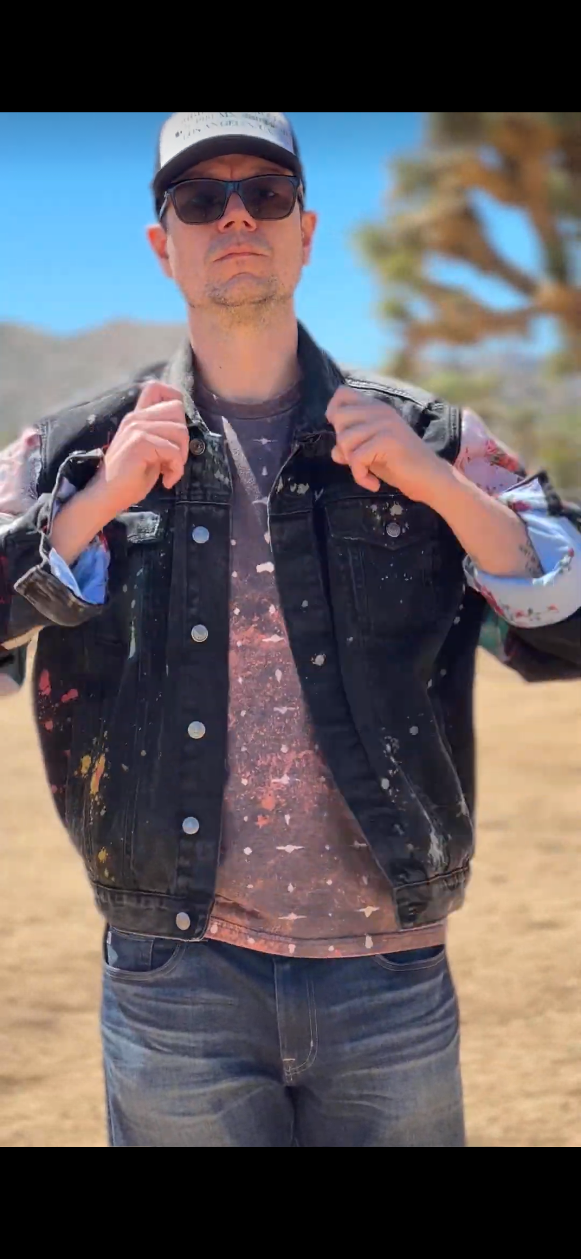 BLACK DOUBLE DENIM PATCH JACKET (1/1)
