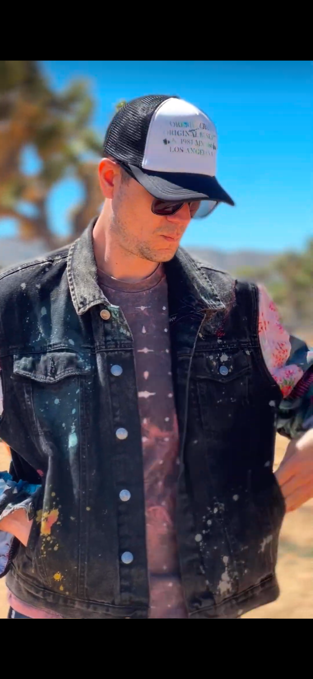 BLACK DOUBLE DENIM PATCH JACKET (1/1)