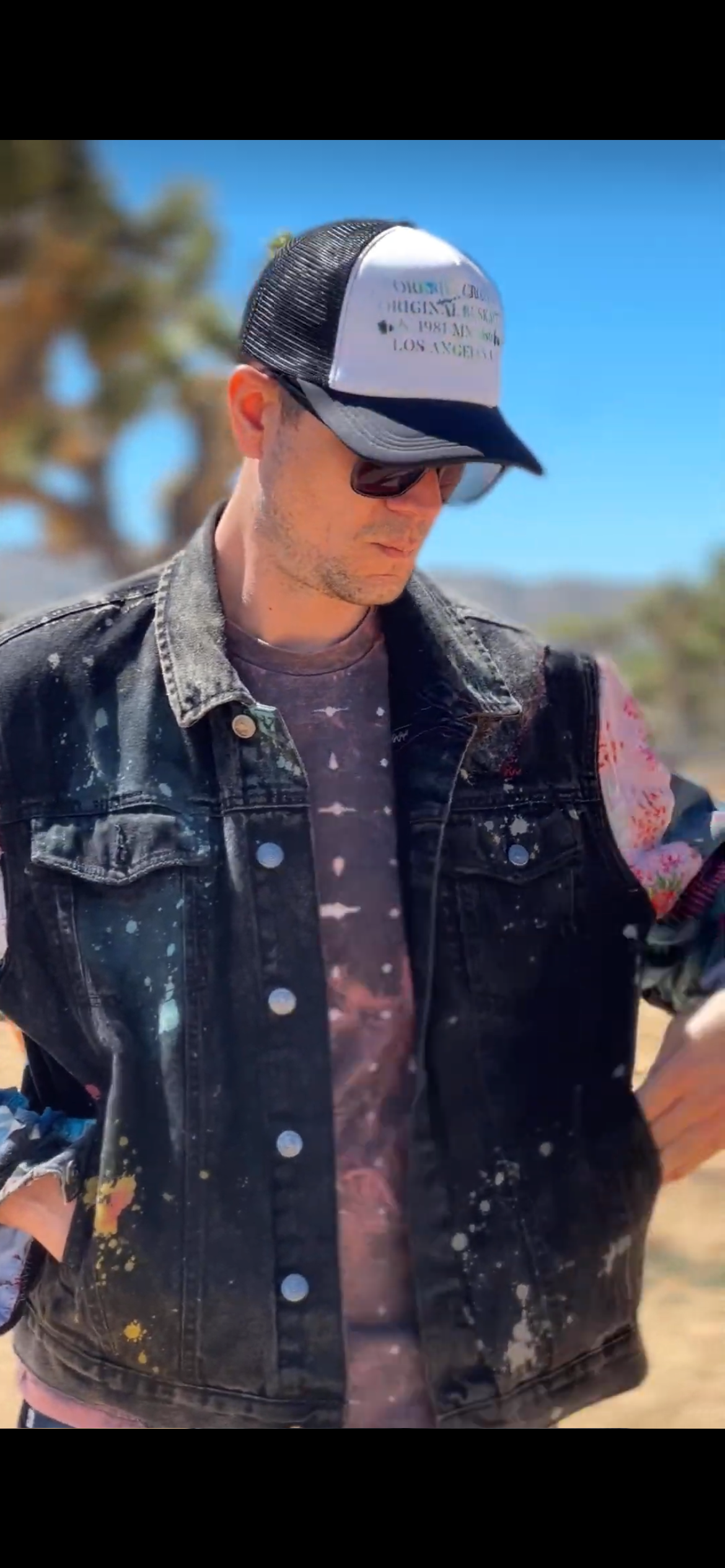 BLACK DOUBLE DENIM PATCH JACKET (1/1)