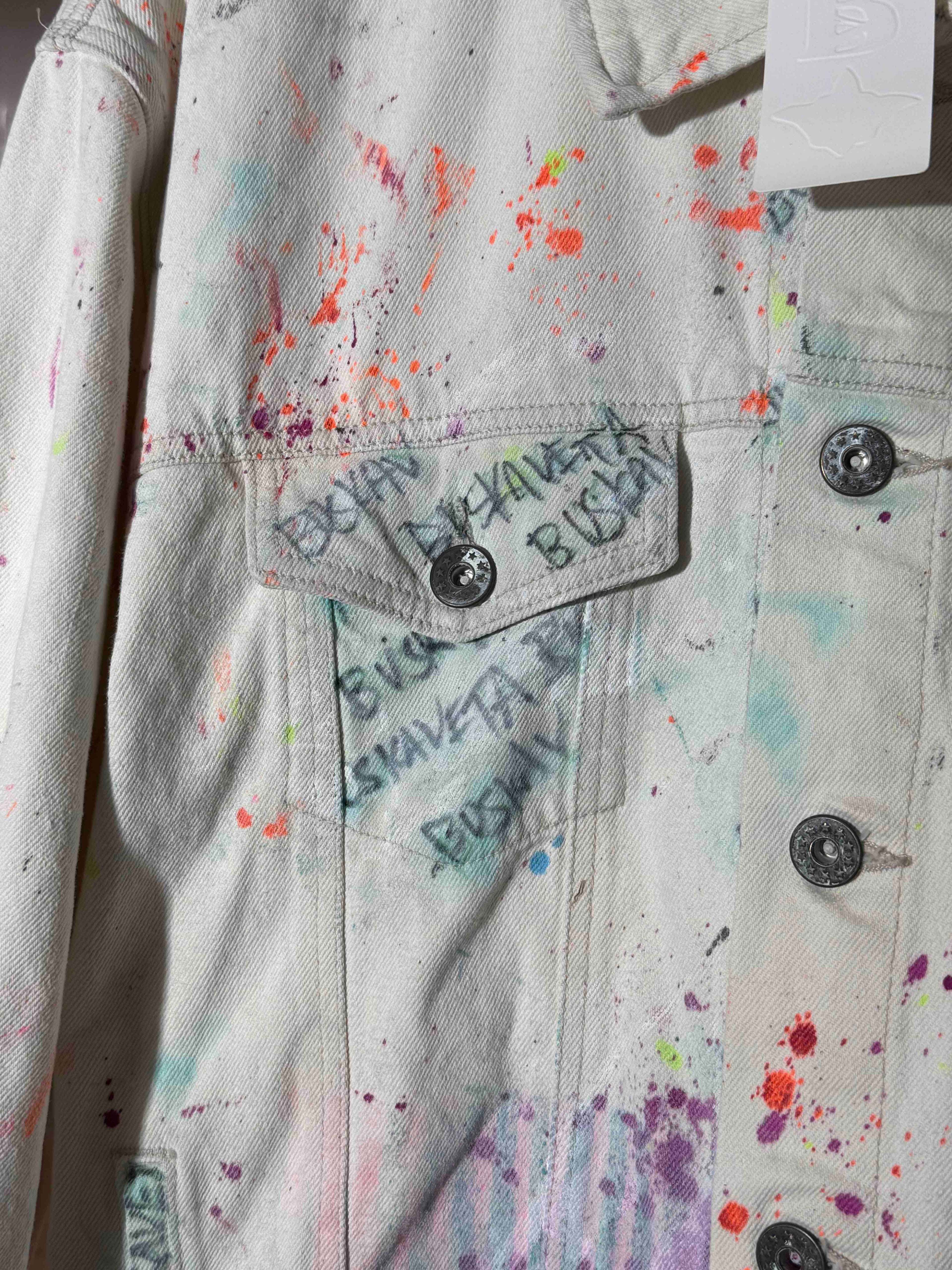 WHITE MULTI-COLOR SPLATTER TRUCKER JACKET (1/1)