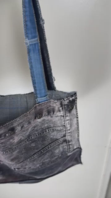 DENIM JACKET + JEANS SPLATTER LEATHER TOTE BAG NO.4 (1/1)